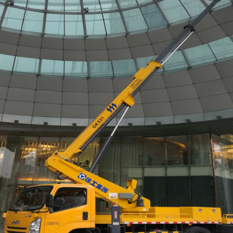 城中附近高空作业车租赁｜安全设备租赁｜高空安装|工程定制化方案｜亿立达设备租赁